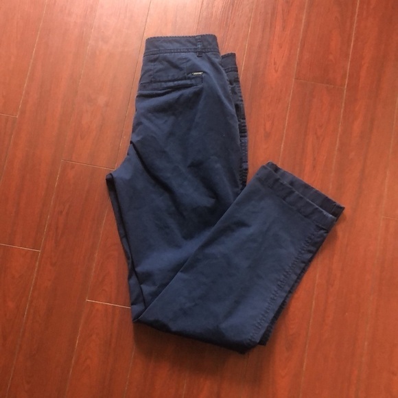 L.L. Bean Favorite Fit Size 4 Navy Trousers - Picture 8 of 12